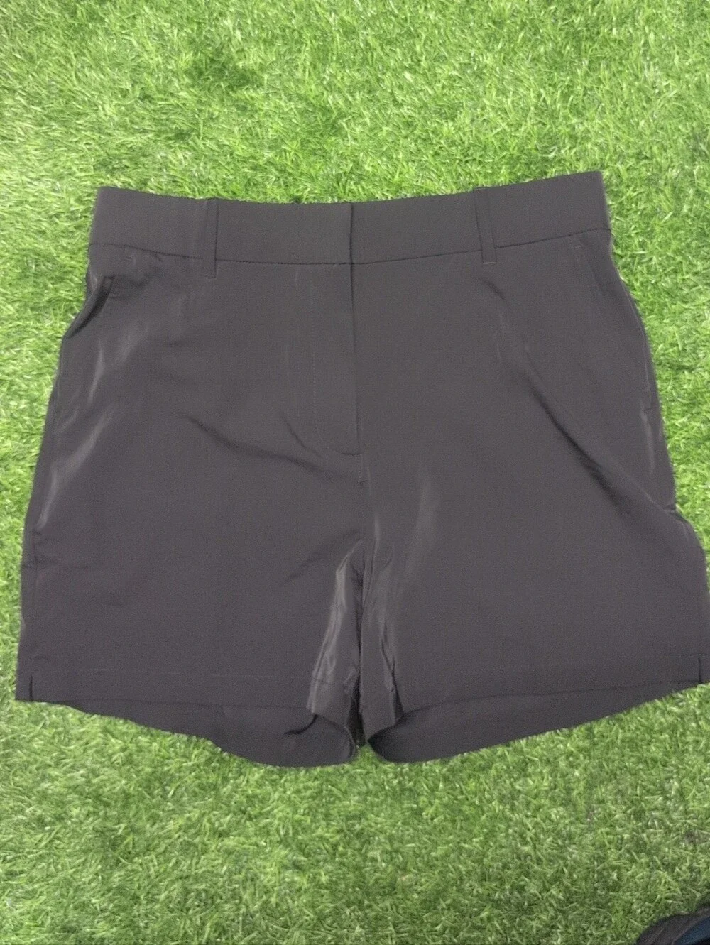 Nike Women's Dri-FIT Victory Golf Shorts Black Size Large NWT